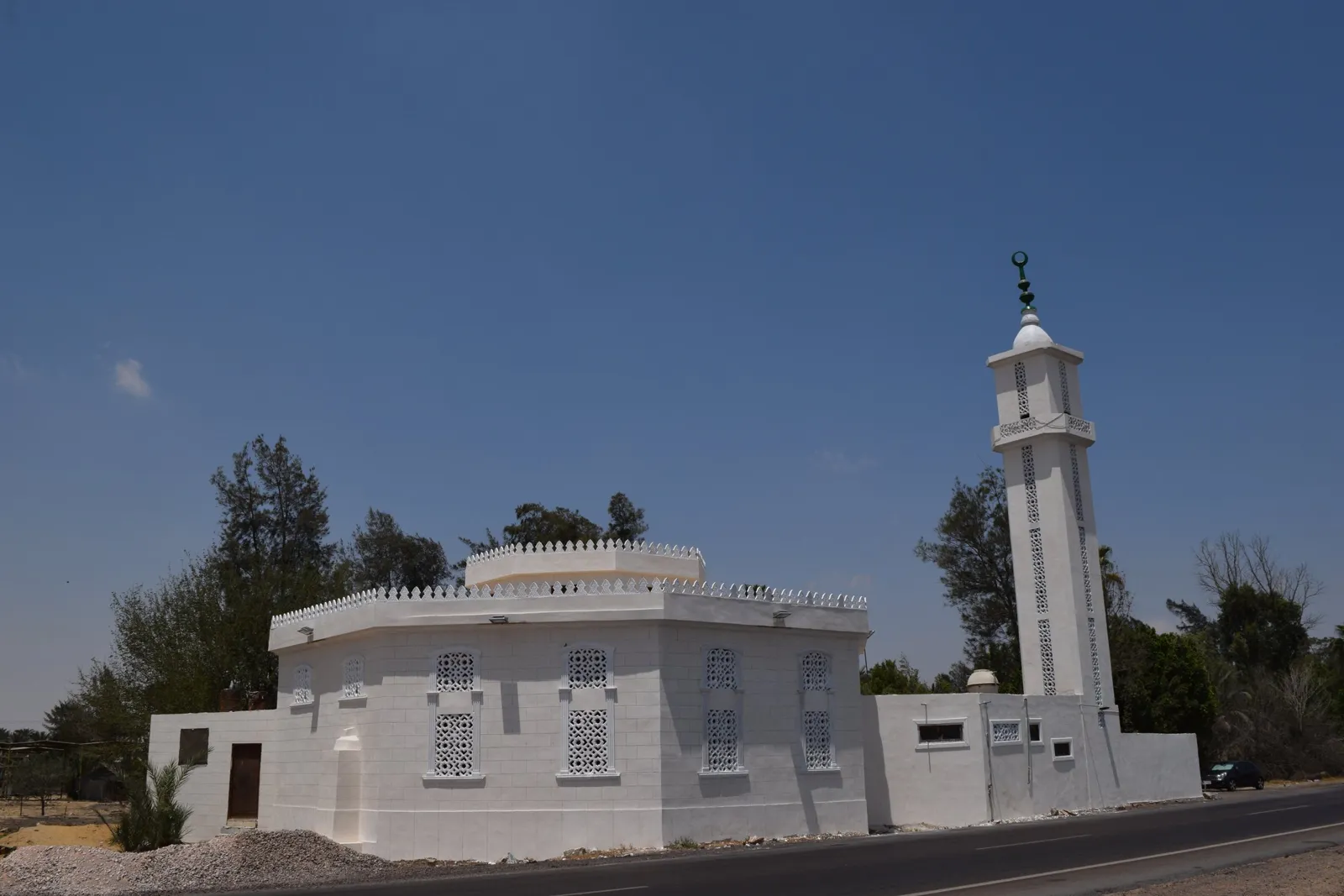 Regwa Mosque · Cairo–Alexandria desert road